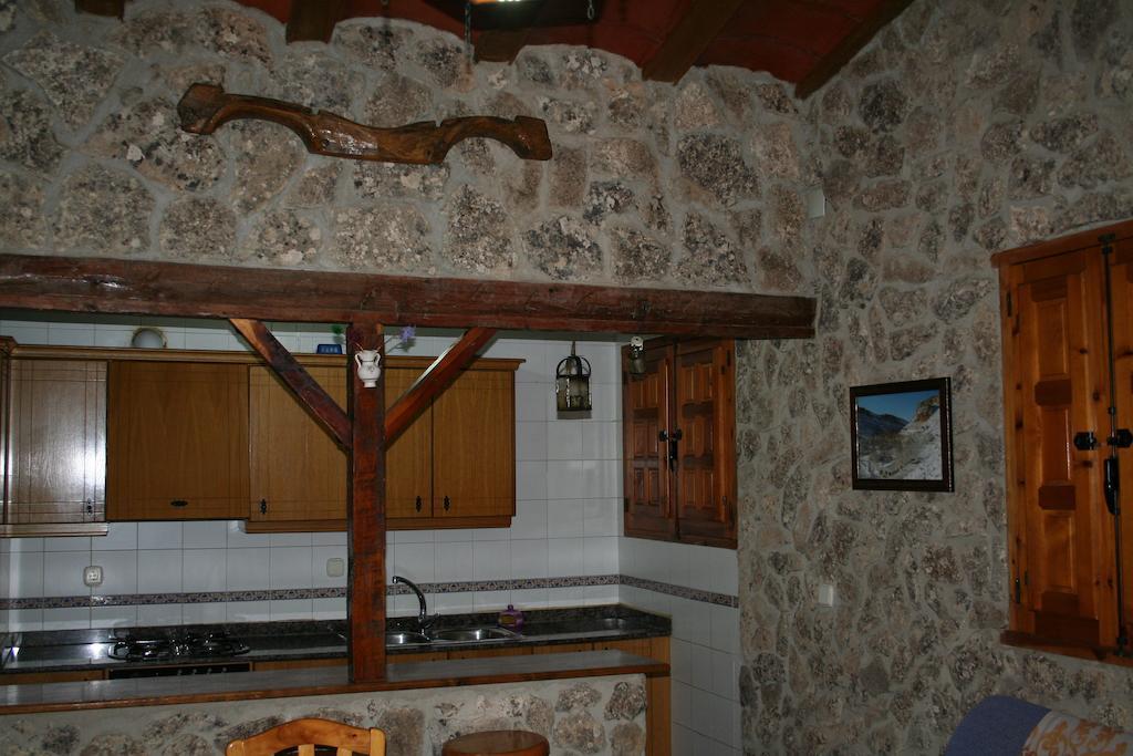 Casas Rurales Los Enebros Nerpio Habitación foto